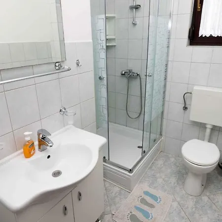 Two-bedroom In I 아파트 자다르